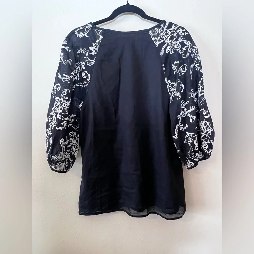 Anthropologie Edme & Esyllte Blouse Embroidery Floral Black Puff Sleeve Size 8